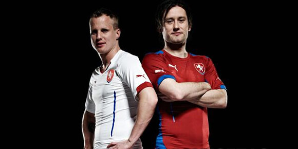 Detail Jersey Home dan Away Republik Ceko 2014 Detail Jersey Home dan Away Republik Ceko 2014