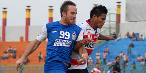 Pelatih PSM Puji Michael William Baird Pelatih PSM Puji Michael William Baird