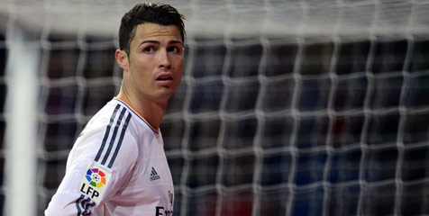 Sikat Levante, Ronaldo Panen Prestasi Sikat Levante, Ronaldo Panen Prestasi