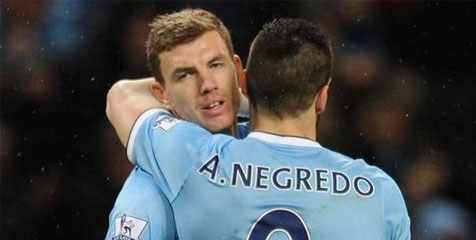 Jangkung, Negredo & Dzeko Bisa Jadi Kunci Atasi Barca Jangkung, Negredo & Dzeko Bisa Jadi Kunci Atasi Barca