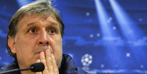 Anggap Skor 2-0, Martino Khawatir Barca Celaka