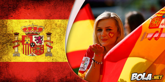 WAGs Espana Menatap Piala Dunia 2014 WAGs Espana Menatap Piala Dunia 2014
