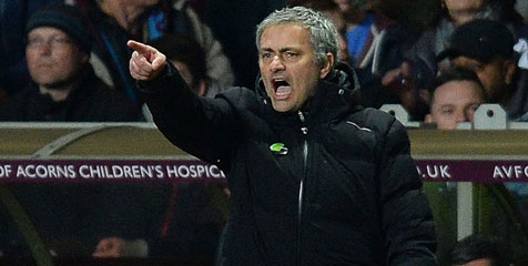 Mourinho Terancam Hukuman FA Mourinho Terancam Hukuman FA