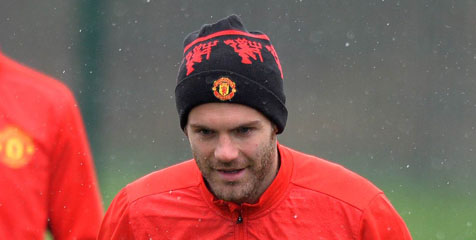 Mata Tak Sabar Mainkan Derby Perdana Mata Tak Sabar Mainkan Derby Perdana