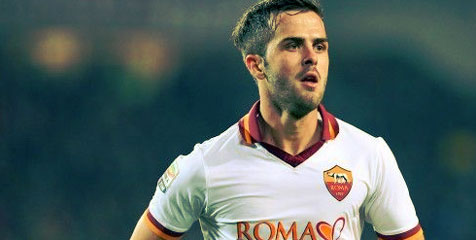 Pjanic Sepakat Bertahan, United Gigit Jari Pjanic Sepakat Bertahan, United Gigit Jari