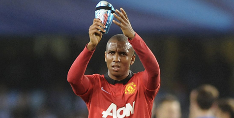 Ashley Young: United Ingin Sapu Bersih Laga Akhir Musim
