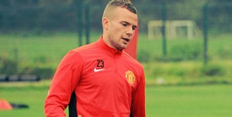 Moyes Sisipkan Cleverley Dalam Daftar Jual
