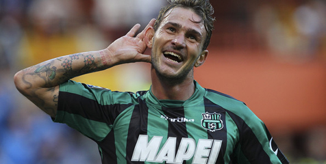 Striker Sassuolo Selamatkan Masa Depan Bayi Yang Terbuang Striker Sassuolo Selamatkan Masa Depan Bayi Yang Terbuang