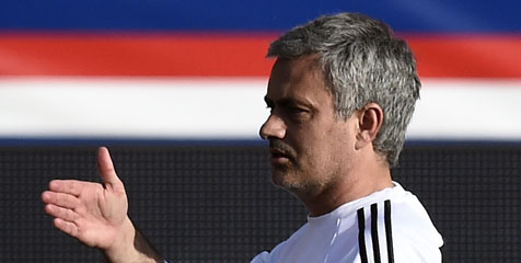 Mourinho: Ini Konyol! Mourinho: Ini Konyol!