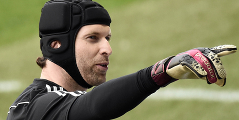 Courtois Datang, Cech Tak Takut Courtois Datang, Cech Tak Takut