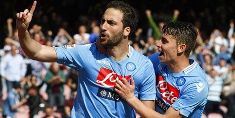 Review: Hat-trick Higuain Runtuhkan Lazio Review: Hat-trick Higuain Runtuhkan Lazio