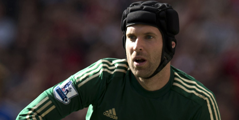 Setuju Mourinho, Cech Akui FA Tak Bantu Chelsea di Champions