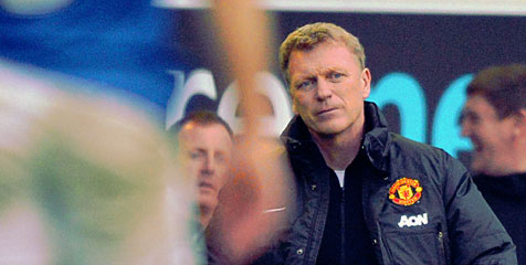 Carragher: Taktik Moyes Membingungkan Carragher: Taktik Moyes Membingungkan
