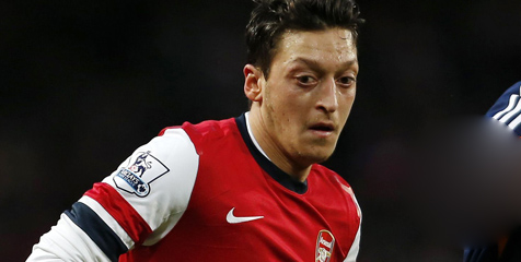 'Arsenal Wajib Jaga Ozil Dari Kejaran Barcelona' 'Arsenal Wajib Jaga Ozil Dari Kejaran Barcelona'