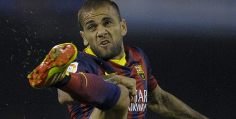 Dilempar Pisang, Alves Berterima Kasih Dilempar Pisang, Alves Berterima Kasih
