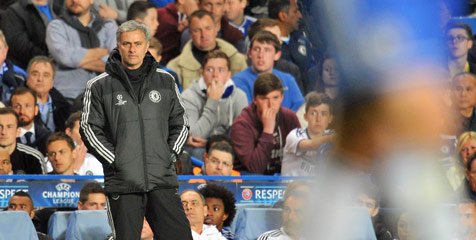 Mourinho Janji Perkuat Chelsea Mourinho Janji Perkuat Chelsea