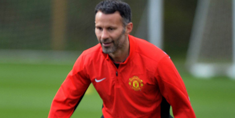 Ferdinand Rasakan Pengaruh Positif Giggs Ferdinand Rasakan Pengaruh Positif Giggs