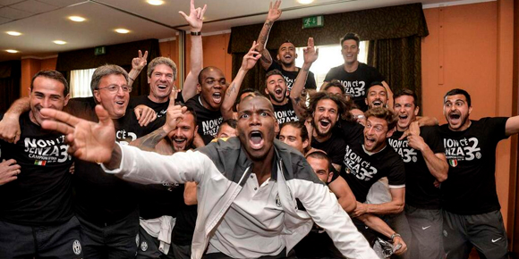 Video: Kehebohan Penggawa Juve Rayakan Hattrick Scudetto