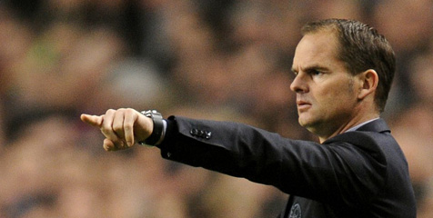 De Boer Siap Sambut Suarez De Boer Siap Sambut Suarez