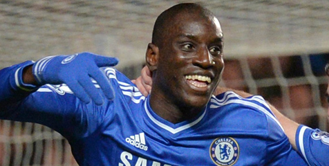Demba Ba Akan Gantikan Lukaku