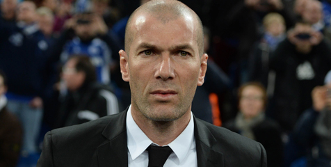 Digantung Conte, Juve Pertimbangkan Zidane Digantung Conte, Juve Pertimbangkan Zidane