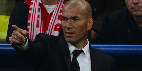 Bordeaux Akui Ketertarikan pada Zidane Bordeaux Akui Ketertarikan pada Zidane