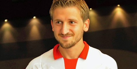 Marin: Sevilla Ingin Keluarkan Saya Dari Chelsea Marin: Sevilla Ingin Keluarkan Saya Dari Chelsea