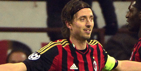 Montolivo Menyesal Gagal Bawa Milan ke Eropa Montolivo Menyesal Gagal Bawa Milan ke Eropa