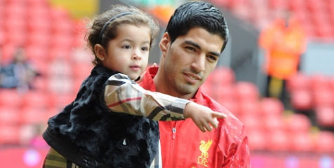 Inikah Tanda Suarez Pasti Bertahan di Liverpool? Inikah Tanda Suarez Pasti Bertahan di Liverpool?