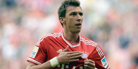 Mandzukic Rekrutan Perdana Van Gaal? 