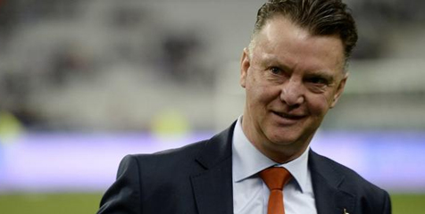 Van Gaal: Mourinho SMS Saya, Dia Iri! Van Gaal: Mourinho SMS Saya, Dia Iri!
