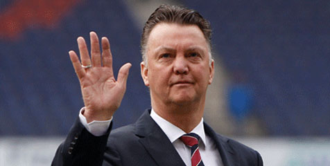 Van der Sar: Van Gaal Bisa Pancing Pemain ke United Van der Sar: Van Gaal Bisa Pancing Pemain ke United