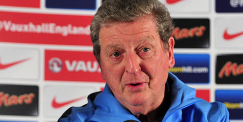 Hodgson Beri Ucapan Selamat Pada Van Gaal Hodgson Beri Ucapan Selamat Pada Van Gaal