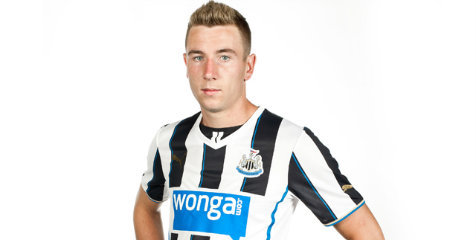 Cederai Suarez, Dummett Terima Ancaman Maut Cederai Suarez, Dummett Terima Ancaman Maut