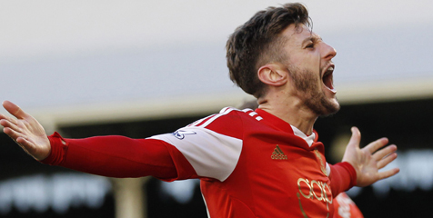 Bullard: Rodgers Harus Cepat-cepat Ikat Lallana Bullard: Rodgers Harus Cepat-cepat Ikat Lallana