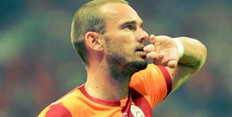 Van Gaal Minta Dibelikan Sneijder Van Gaal Minta Dibelikan Sneijder