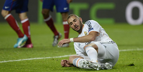 Wenger Isyaratkan Rekrut Benzema Wenger Isyaratkan Rekrut Benzema