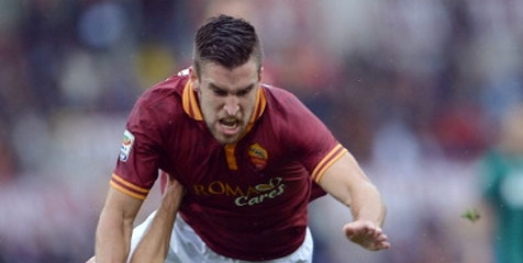 United Siapkan 25 Juta Pounds Untuk Strootman United Siapkan 25 Juta Pounds Untuk Strootman