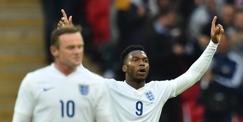 Lineker: Inggris Harus Mainkan Sturridge Timbang Rooney Lineker: Inggris Harus Mainkan Sturridge Timbang Rooney