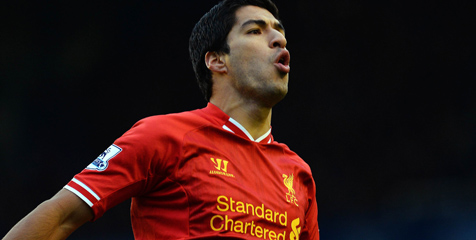 Suarez: Sturridge Pemain Luar Biasa Suarez: Sturridge Pemain Luar Biasa