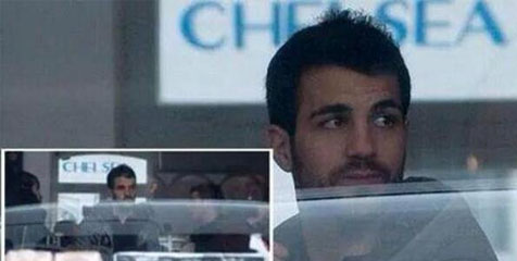 Merapat ke Chelsea, Foto Fabregas di London Beredar Merapat ke Chelsea, Foto Fabregas di London Beredar