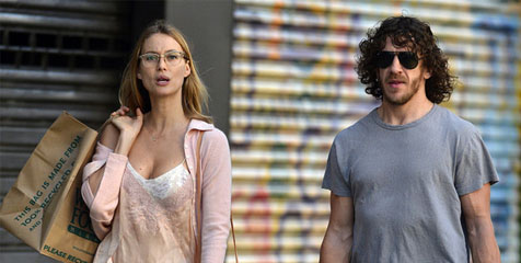 Puyol Bawa Kekasih Model Berlibur ke Gunung Puyol Bawa Kekasih Model Berlibur ke Gunung