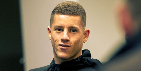 Hodgson Kritik Penampilan Barkley Hodgson Kritik Penampilan Barkley