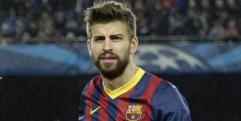 Pique Akui Barca Memang Tidak Hargai Fabregas Pique Akui Barca Memang Tidak Hargai Fabregas