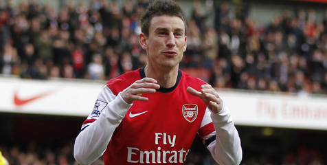 Koscielny: Arsenal Butuh Striker Top Koscielny: Arsenal Butuh Striker Top