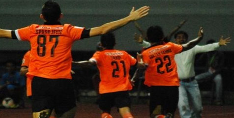 Review ISL: Tiga Gol Babak Kedua Pusam Hancurkan Persiram Review ISL: Tiga Gol Babak Kedua Pusam Hancurkan Persiram