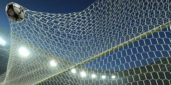 Video: Ketika Tendangan Fairplay Berubah Menjadi Gol Spektakuler