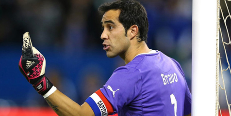 Claudio Bravo Sudah Terima Tawaran Barcelona Claudio Bravo Sudah Terima Tawaran Barcelona