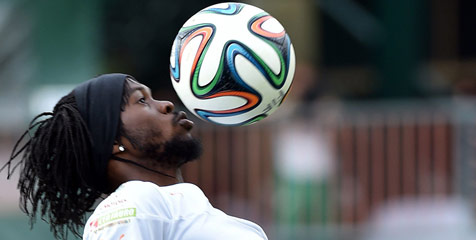 Gervinho dan Pantai Gading Incar 16 Besar Gervinho dan Pantai Gading Incar 16 Besar
