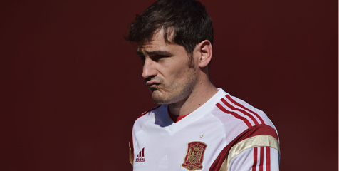 Bravo: Casillas Butuh Kompetisi Bravo: Casillas Butuh Kompetisi
